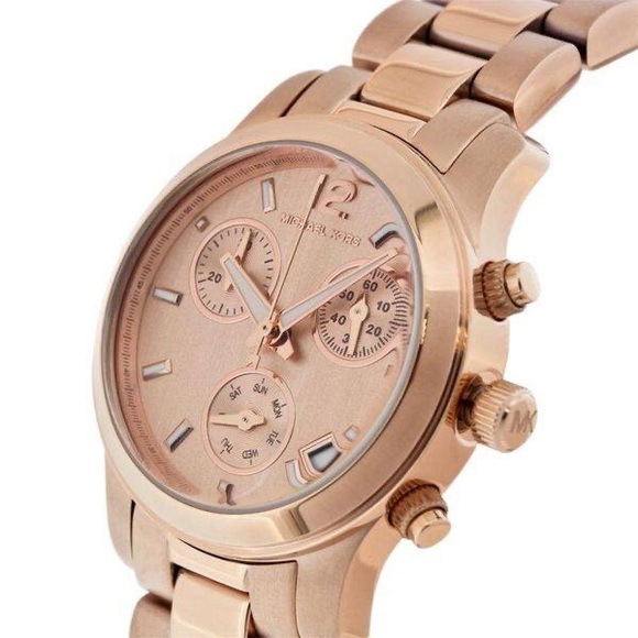 Michael Kors Rose Gold Watch - Picture 2 of 12